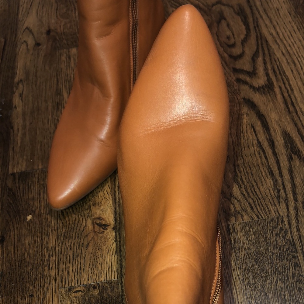 AQUATALIA Palmer women pointed ankle hidden wedge boots color tan FITS LIKE sz 9 - Picture 14 of 14